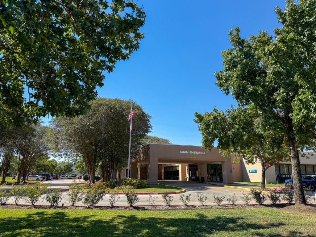 clear lake north main entrance side view